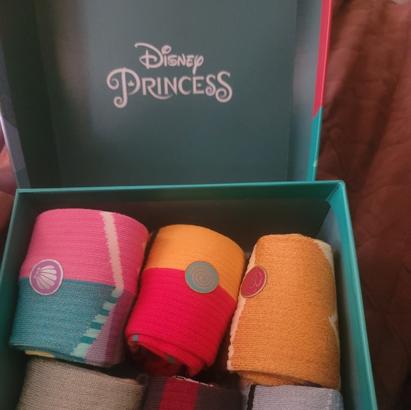 Disney  × Bombas Socks - Picture 4 of 6